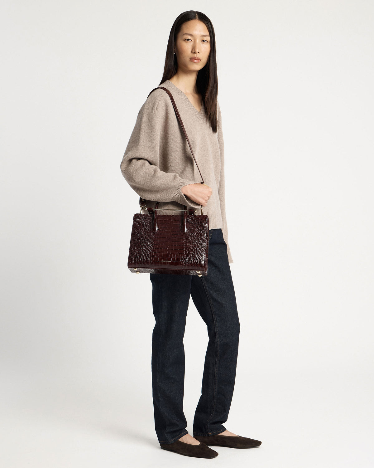 Midi Tote - Croc-Embossed Leather Burgundy - View 9