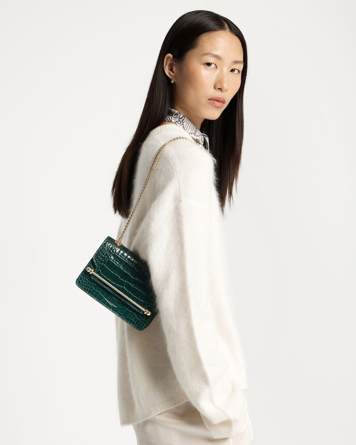 East/West Mini - Croc-Embossed Leather Bottle Green - View 8