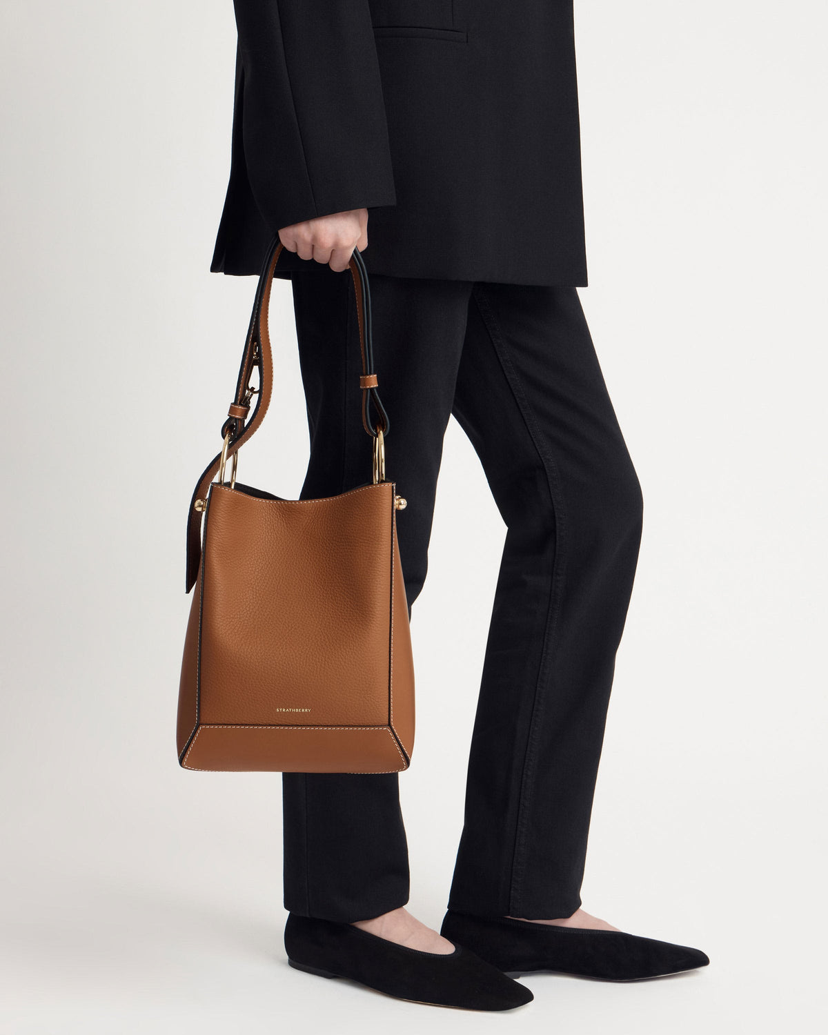 Lana Midi Bucket Bag - Tan with Vanilla Stitch - View 10