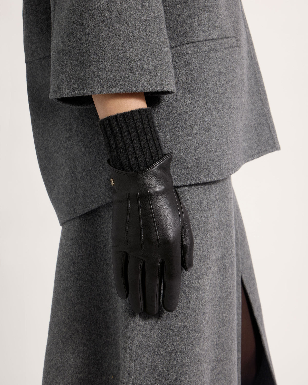 Grange Gloves - Black - View 5