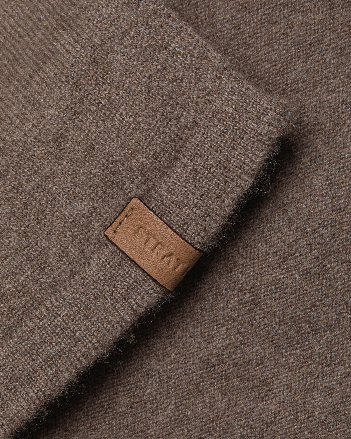 Westray Cashmere Travel Wrap - Otter - View 5