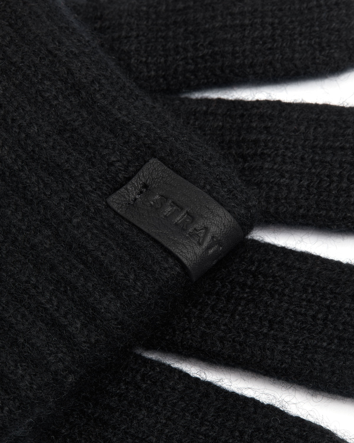Westray Cashmere Gloves - Black - View 3