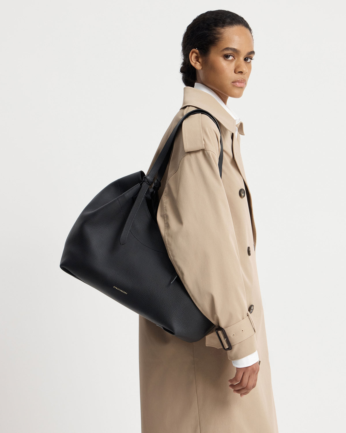 Barra Tote - Black - View 8