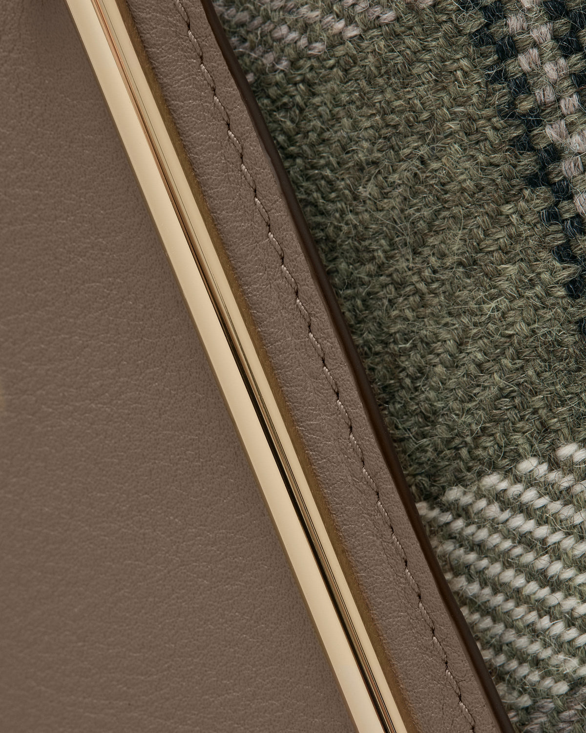 Multrees Chain Wallet - Strathberry Tartan Taupe - View 6