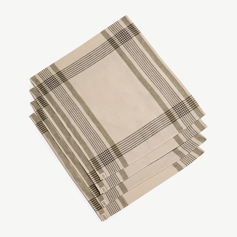 Tartan Napkins - Strathberry Tartan Cotton/Linen - View 1