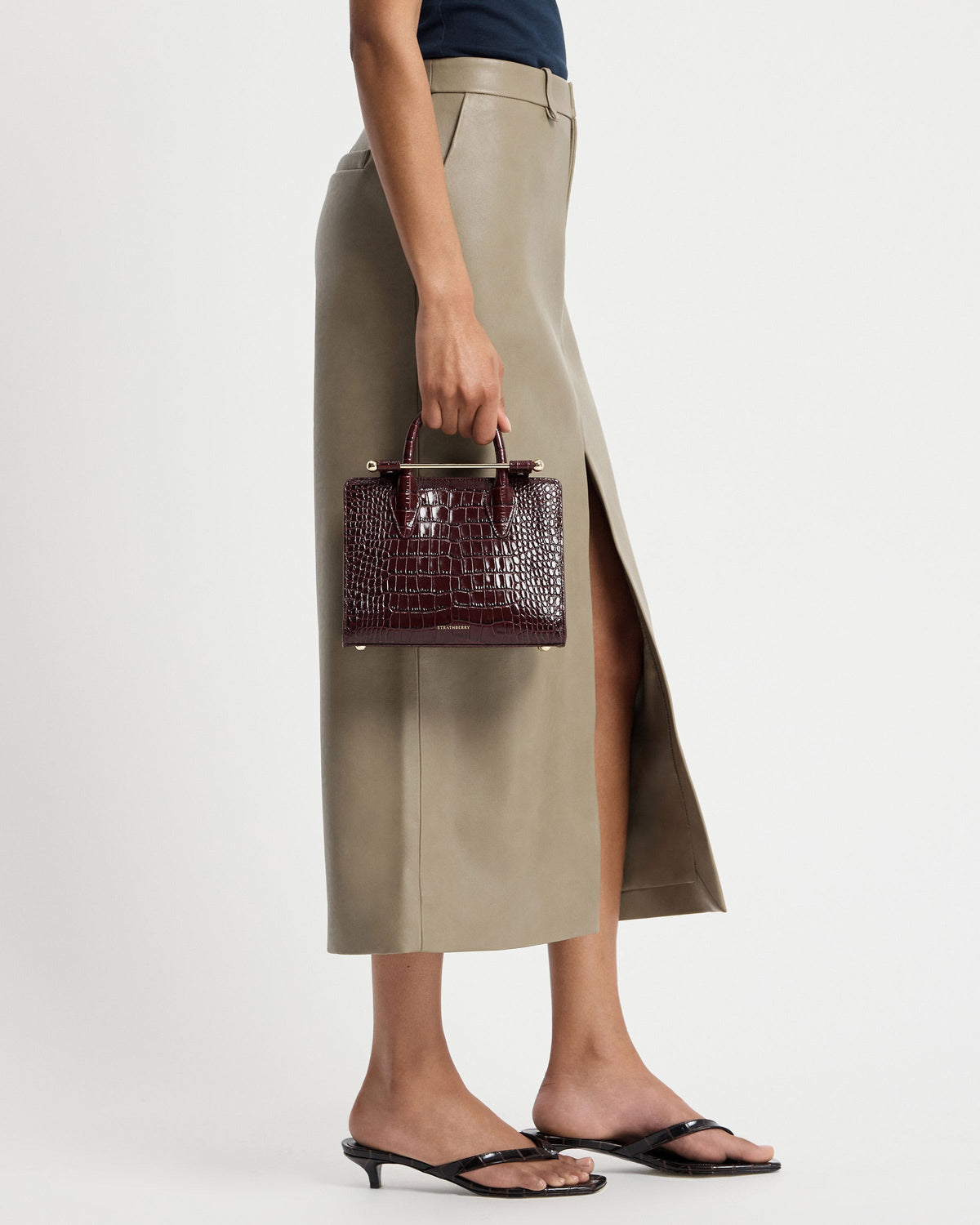 Mini Tote - Croc-Embossed Leather Burgundy - View 9