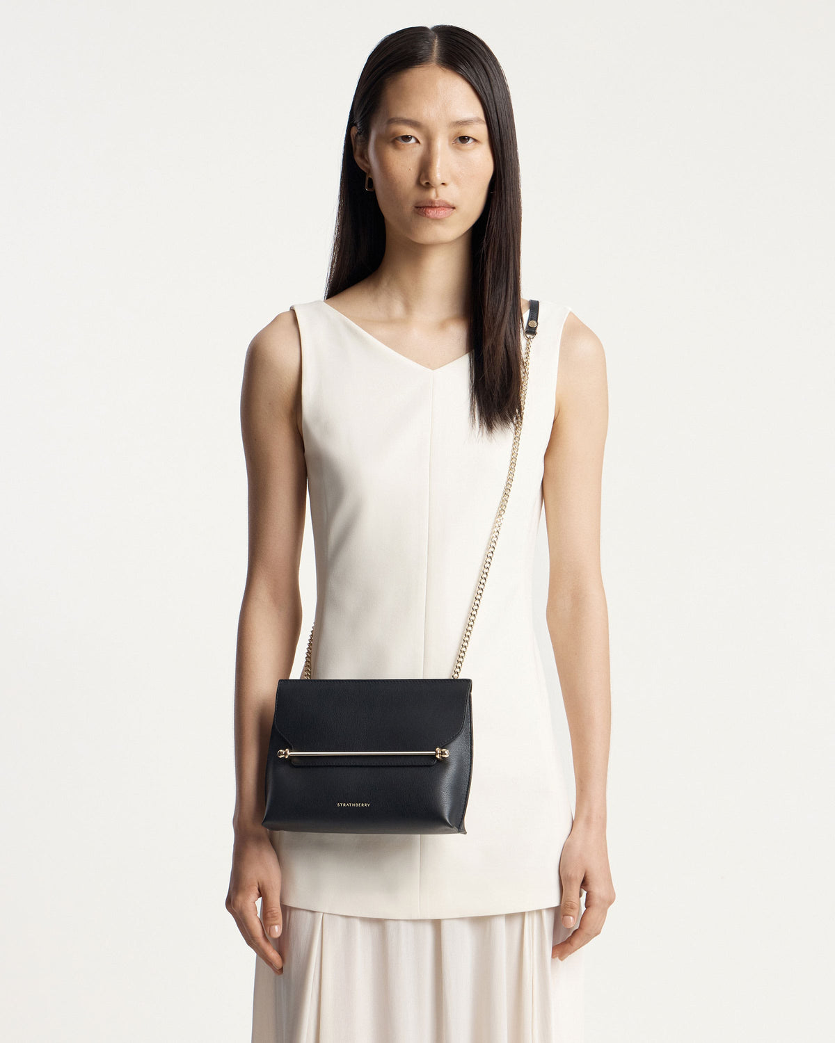 Stylist - Black - View 8