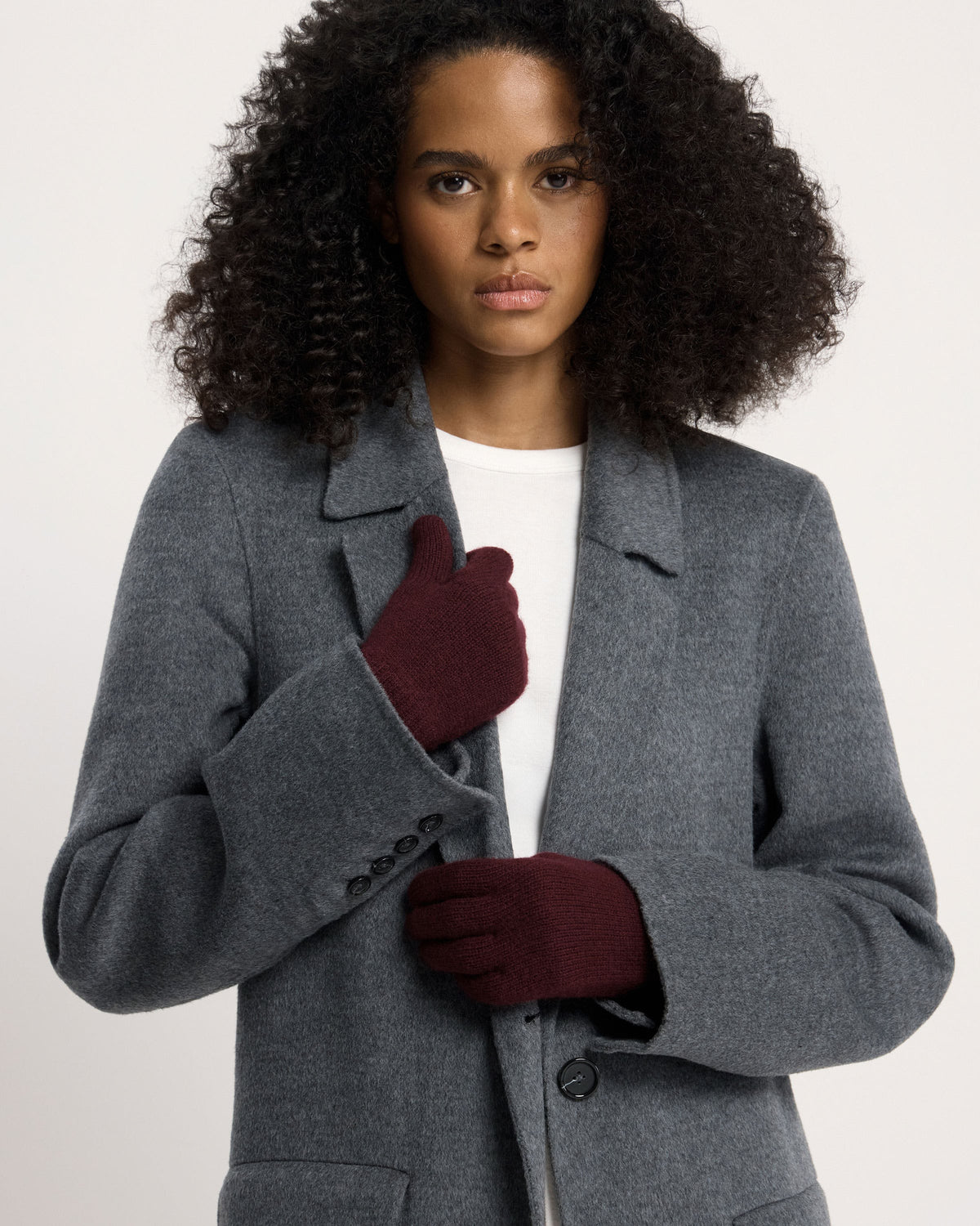 Westray Cashmere Gloves - Burgundy - View 4